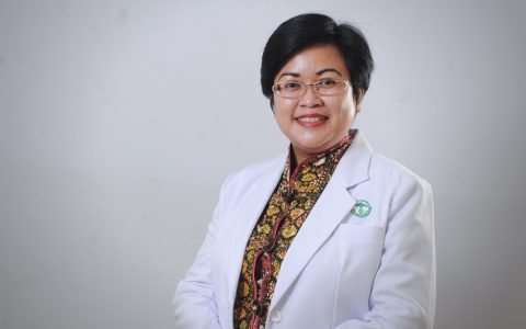 Dr. Ratna Andriani, Sp.P